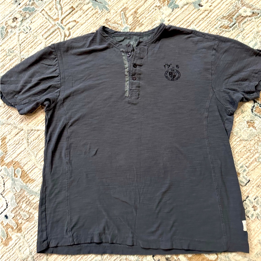 PD&C Henley T-shirt, Size L